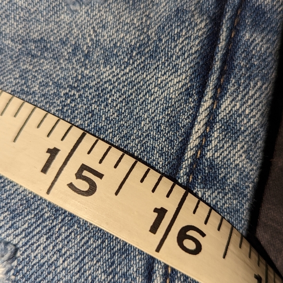 EUC Gap Denim - Picture 7 of 7